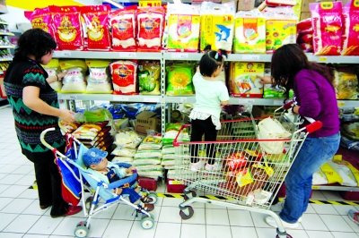 4岁娃月花销6000 养孩子需如此破费吗？(图)