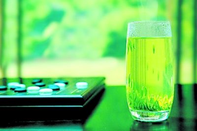 竹叶青 开启绿茶收藏风_吃喝玩乐