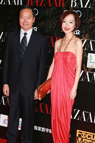 组图:<em>陈鲁豫</em>又曝骇人<em>照片</em> 网友称其瘦得可怕_