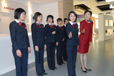 空姐透露中国空姐入行潜规则