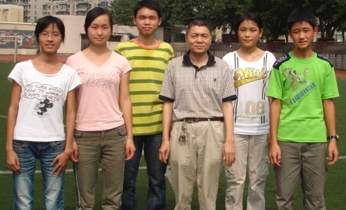 杨家坪中学特级教师隆国贵简介