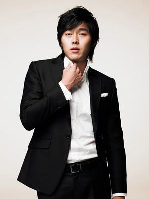 韩国一线男星美丽保养术_护肤