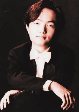 万州钢琴王子沈文裕回渝举办音乐会