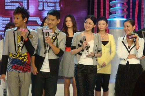 渝国民校花孙文婷 江苏卫视叫板李响_娱乐图