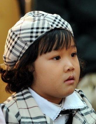 <em>李静</em>大病初愈改玩舞台剧