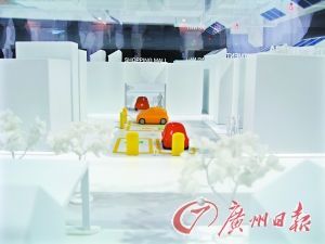 10分钟充满八成电量 电动车行驶中充电?_新闻