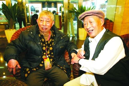 200余红岩烈士家属来渝 小萝卜头哥哥也来了_