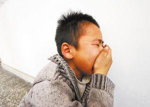 ... 裤裆图片_男生校服裤裆_男生钻男生裤裆接尿_女生让