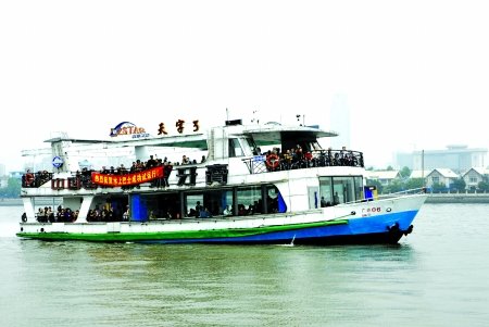 市政府智囊建议:高峰期开征拥堵税_重庆新