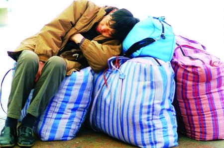 家乡工价赶上北京 重庆农民工大批回流(图)_社