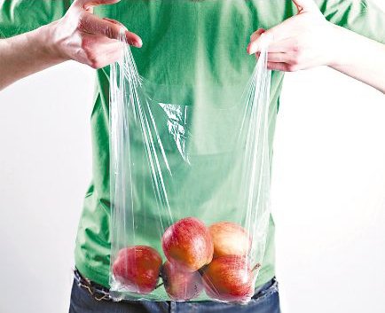 塑料袋放烫食有毒 纸袋装食物防毒从口入_