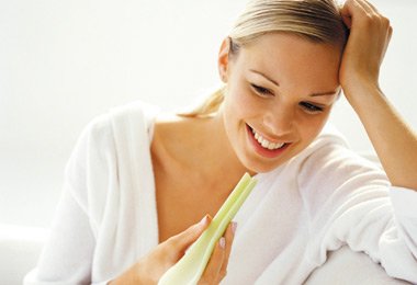 <em>女性</em>必知:伤害乳房严重的日常8习惯_健身塑形