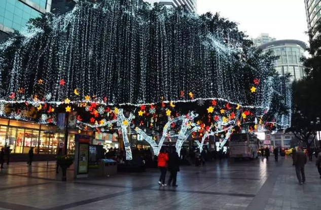 美哭！解放碑为你点亮360度无死角的夜色之美~