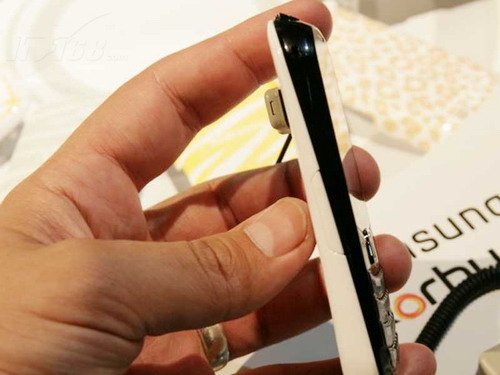 彩壳随心换 三星全键盘b3210再降_手机行情