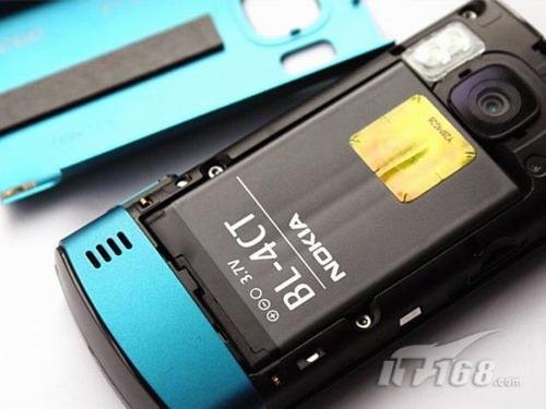 多彩智能机 诺基亚6700s只售1400_手机行情