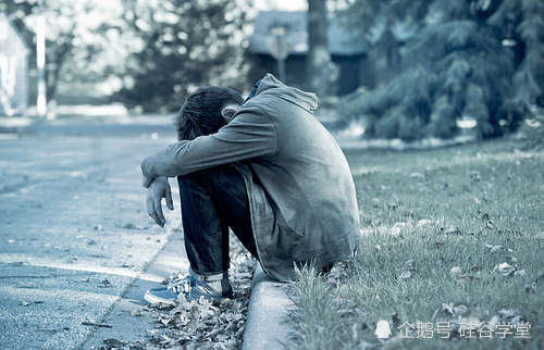 北大毕业美国留学生万字痛诉父母：我在等你道歉你却等我道谢