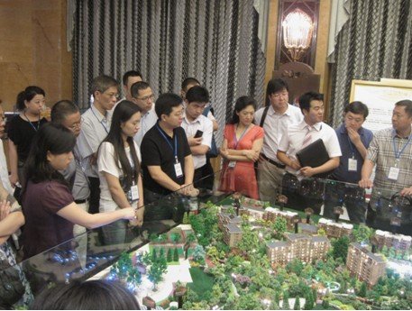 全国地产高管来渝寻访标杆公园王府引注意