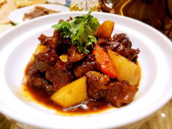 沙坪坝也有地道的新疆菜 北疆饭店开业6.8折