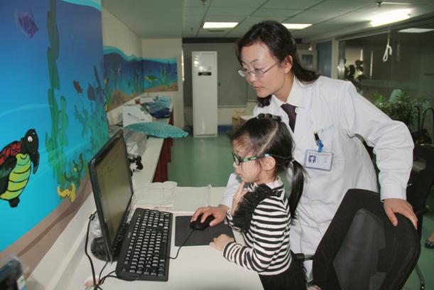 一半孩子都近视 重庆青少年眼健康调查启动