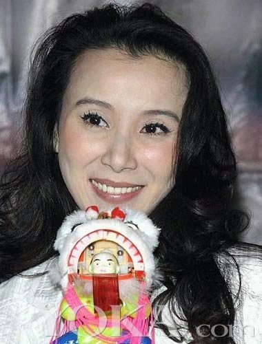 女星的缺陷 彩妆也遮不住