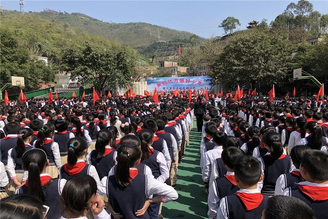 朝气蓬勃!"新时代万盛好少年"学习宣传活动启动