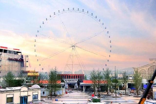 揭秘重庆欢乐谷：1亿多的过山车、德国进口大摆锤