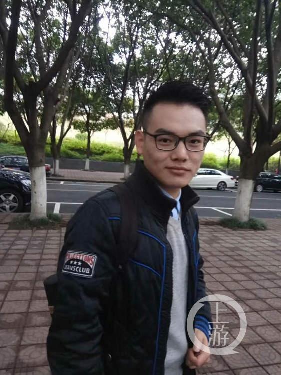 求职季|有点郁闷!大四学生投了40余份简历 一张