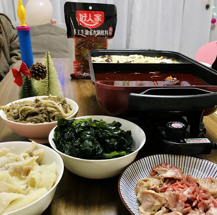 轻松简单家庭火锅只要一包好人家火锅底料就搞定