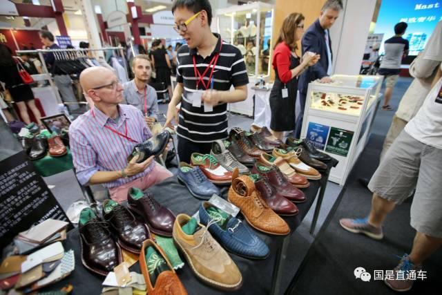 买下全球1/3奢侈品 中国的富人们是怎么剁手的
