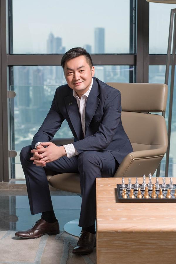 帅侠任重庆解放碑威斯汀酒店酒店经理