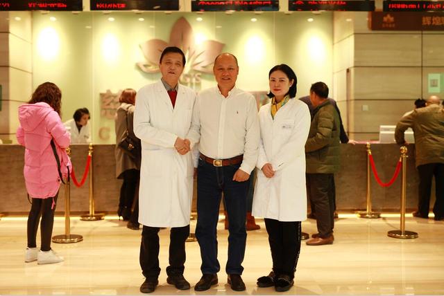 世界赛车冠军文凡:重庆高端体检媲美香港