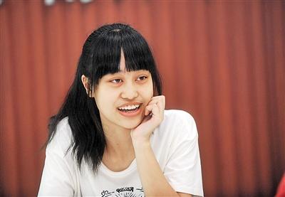 高考文理科第一名填报志愿 一个清华一个北大