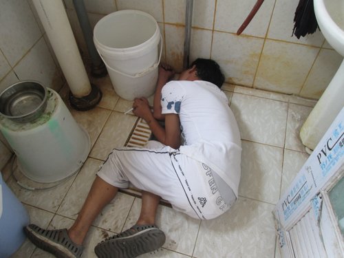 准员工公司内毒瘾发作