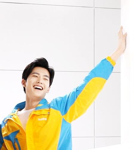 杨洋张天爱穿越故事结局如何?苏宁易购tvc拍摄幕后揭秘