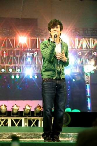 2010「雪碧」名师高徒重庆决赛 林俊杰唱响