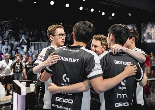 《英雄联盟》全球战队排行:周杰伦J战队排第8