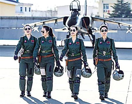 空军再招女飞行员 要求高考能上一本线 视力高