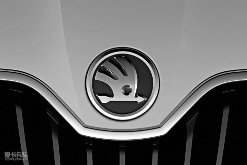 日内瓦车展 斯柯达换新车标VisionD发布