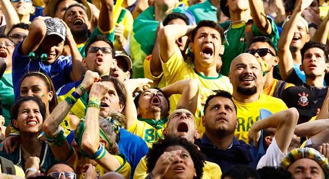 舔屏球星停不下来? 怡宝带你看世界杯精彩对决