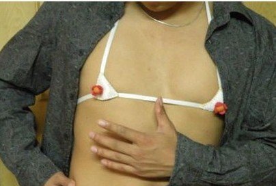 <em>男士胸罩</em>网上热卖 网友坦言<em>女朋友</em>支持买_综