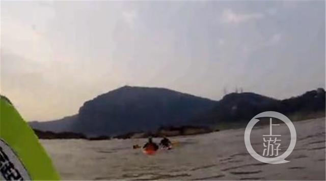 北京女大学生来重庆旅游 掉进了嘉陵江_大渝网