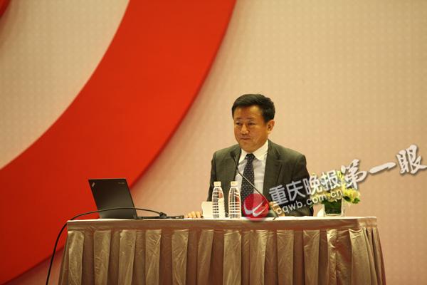 樊纲:房地产暴利已过去 散户不要自己炒股