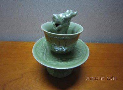 带有传奇色彩的公道杯