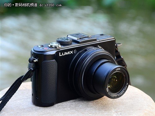 时尚与性能并存专业数码相机 松下LX7仅售20