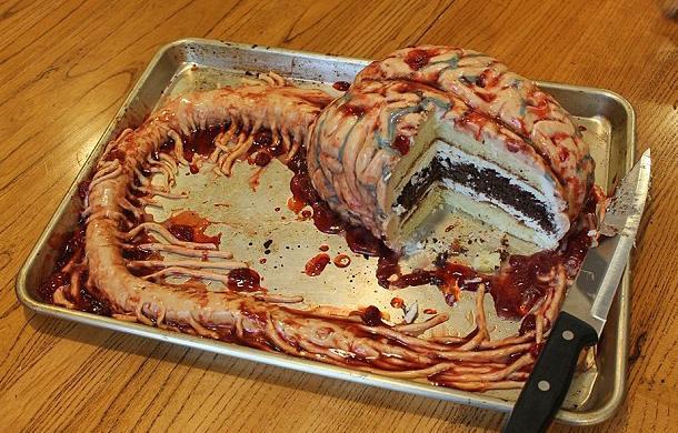 护士爱好制作血腥蛋糕 画面太逼真胆小勿进!