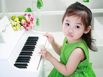 让孩子在生活中玩音乐(图)