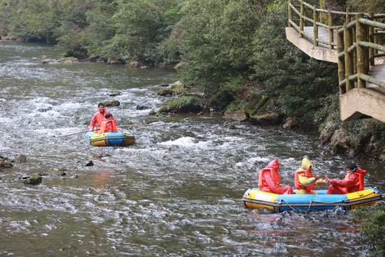 新春游乌江画廊 阿依河景区玩法多优惠多