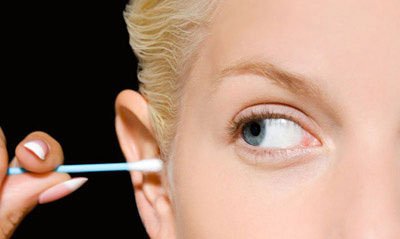 耳屎是护耳的防线 掏耳等于给细菌敞开了大门