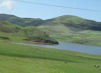 乌蒙磅礴走泥丸 神奇云南昭通双卧四日游