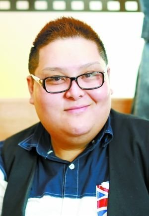 重庆第一肥模想找工作 曾因反串沈殿霞走红(图